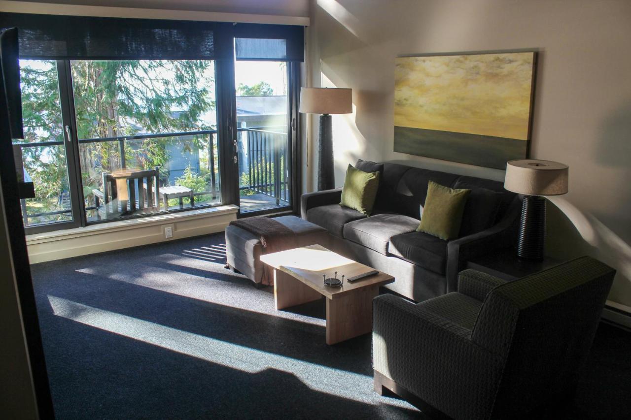 Black Rock Oceanfront Resort Ucluelet Oda fotoğraf