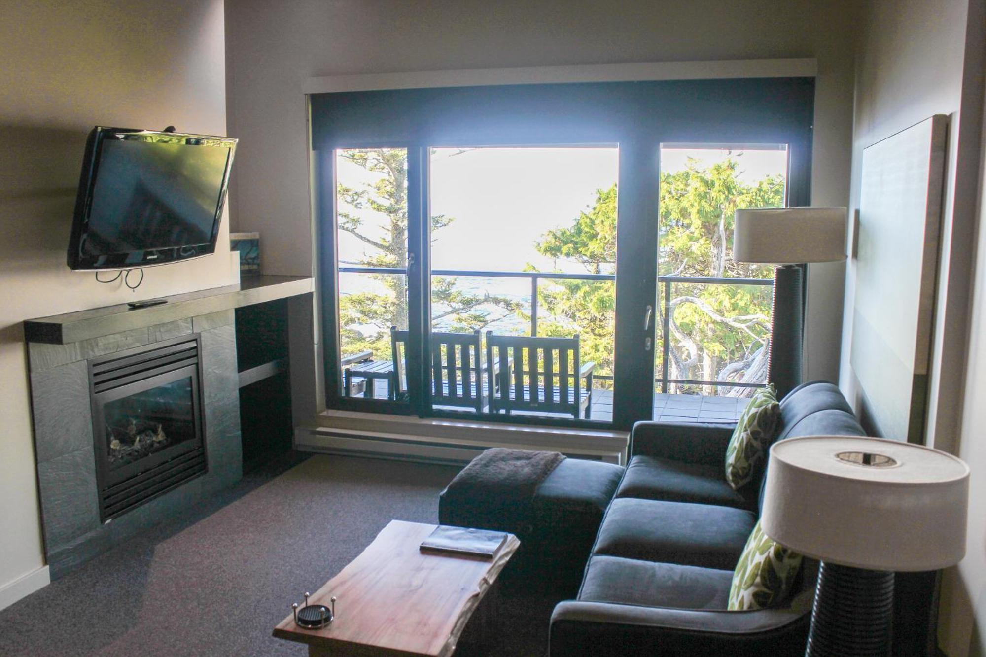 Black Rock Oceanfront Resort Ucluelet Oda fotoğraf